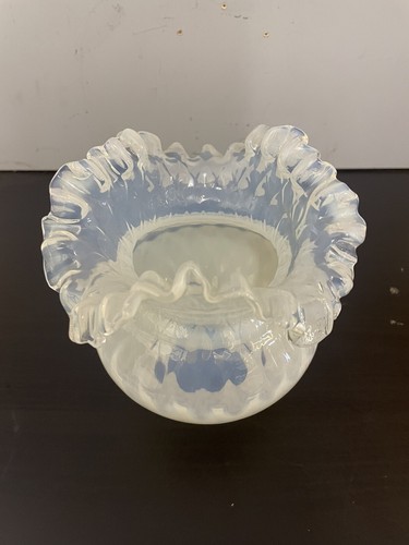 Vintage Opalescent Oil Lamp Shade vintage Oil Lamp Globe Shade Glass - Picture 2 of 10