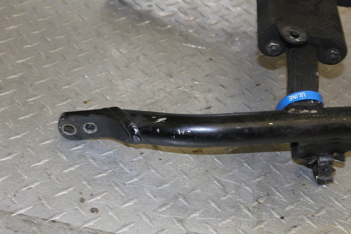 Momoページ 1995 KAWASAKI NINJA ZX9R ZX900B ENGINE MOUNTS BRACKETS | eBay