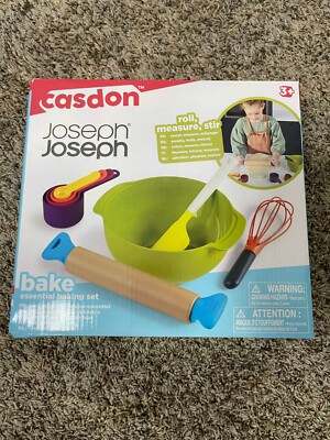 Casdon Joseph Joseph Bake New/Open Box