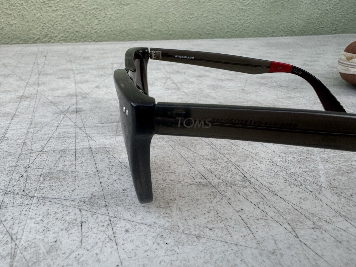 TOMS Windward Sunglasses Polarized Tortoise S006-005-03 52 [] 20 148 TOMS Shoes Windward Sunglasses Polarized Grey S006-044-05  main image 2