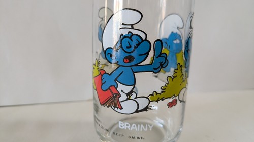 1982 glass brainy Smurf glass - Picture 2 of 6