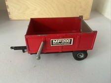 Britains Farm Toys 9572 MF200 Tipping Grain Trailer 1982