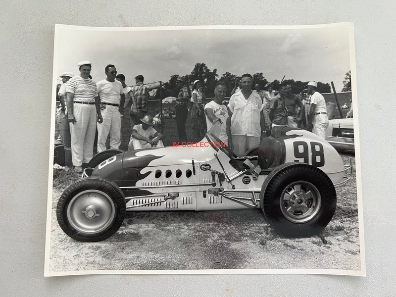 GREAT PHOTO OF AUTO RACE CAR OWNERS MUTT ANDERSON & GUS HOFFMAN!