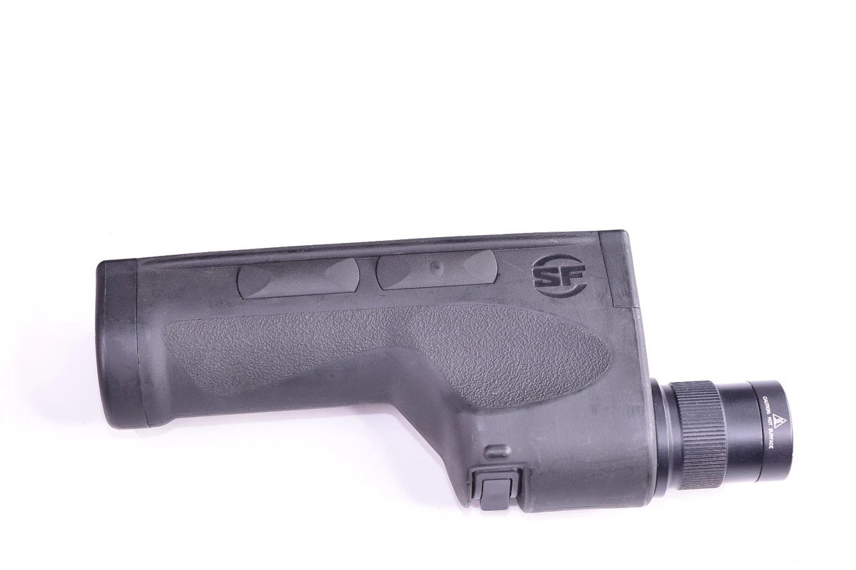 実物SUREFIRE DSFシリーズショットガンフォアエンド　レミントン870用 実物SUREFIRE DSFシリーズショットガンフォアエンド レミントン870用
