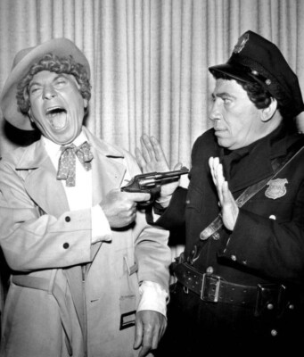 Harpo & Chico Marx The Incredible Jewelry Robbery Movie Picture Photo 8.5x11