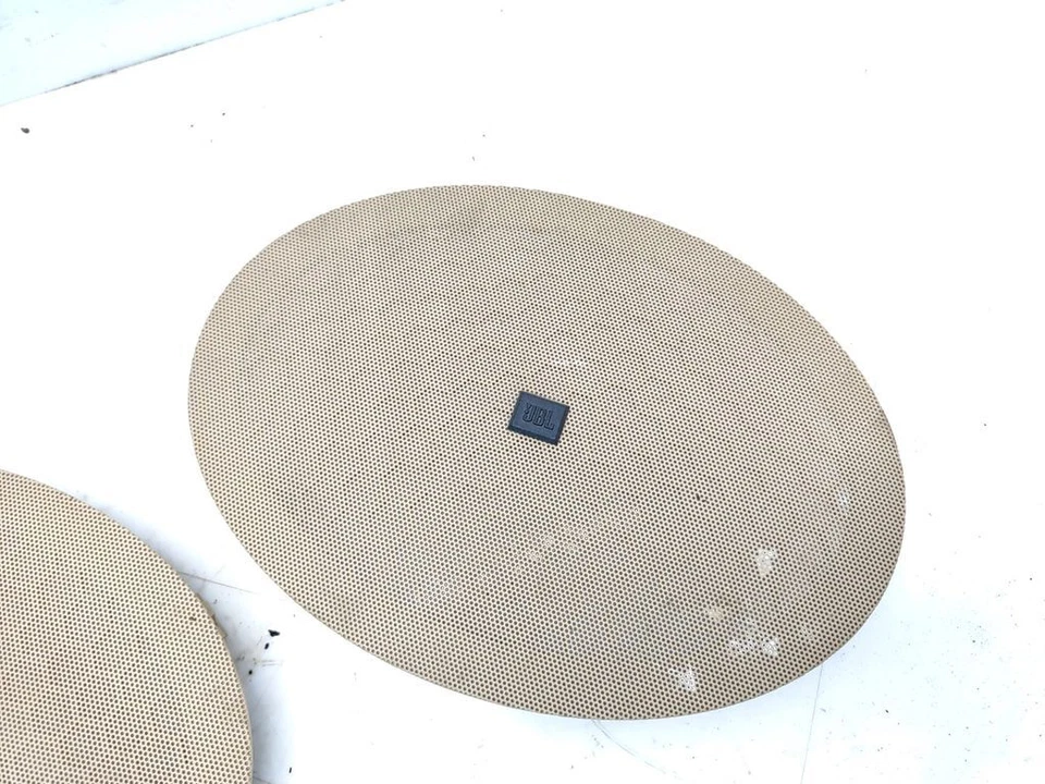 Peugeot 607 2.7HDI 2006 Rear Boot Parcel shelf speaker trim grill set 9633925277 - Image 3 of 4