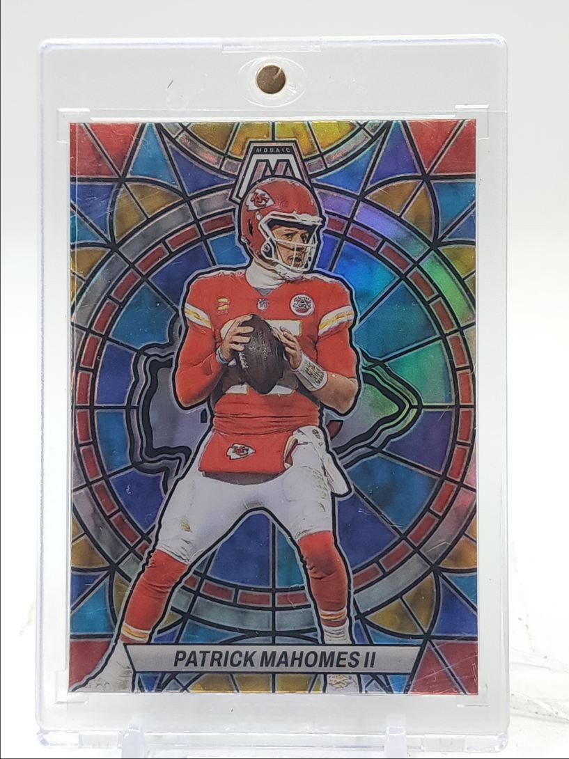 PATRICK MAHOMES II 2023 MOSAIC STAINED GLASS PRIZM SSP CHIEFS Q4332