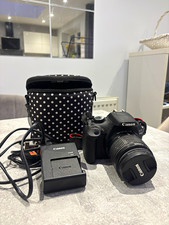 Canon EOS 1200D Digital SLR 18MP 3x Zoom 18-55mm Lens, Charger & Case