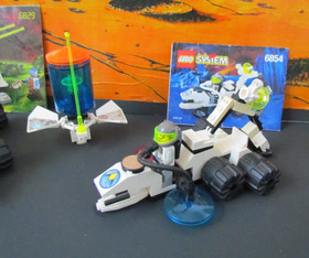 Lego Sets  6829 & 6854 and satellite  Exploriens  w Minifigs & Instructions