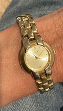 Vintage LORUS By SEIKO Two Tone LR0337 Round Dial Women Watch-New Battery- GUC