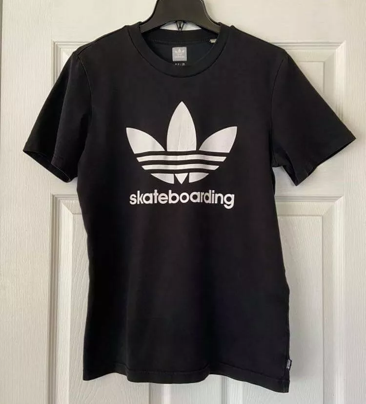 ADIDAS SKATEBOARDING Men&#039;s Teen Black white trefoil size shirt | eBay