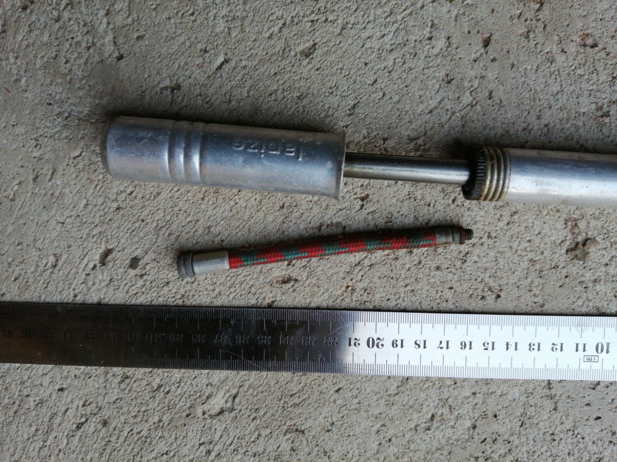 VINTAGE ANCIENNE POMPE A Velo Gina Monobloc EUR 10,00 - FR