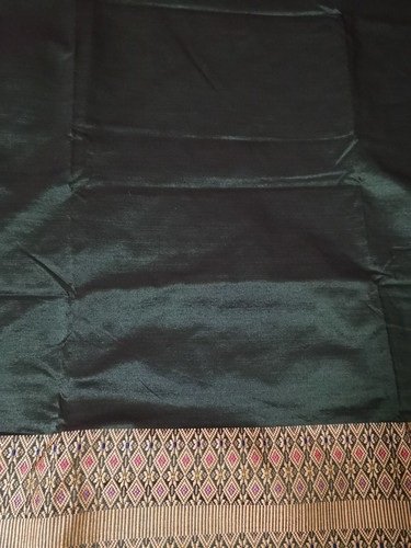 BEAUTIFUL DARK GREEN SILK FABRIC with RICHLY WOVEN BAND ? THAI - Picture 2 of 6