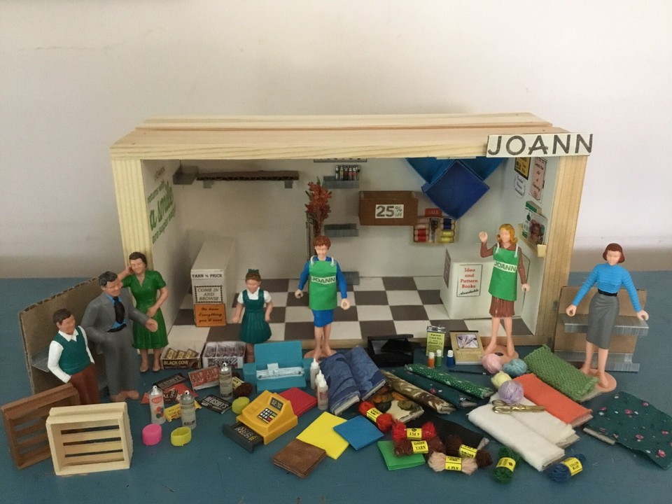 Dollhouse Room BoxJoann StoreVintage Marx & Figures, Many