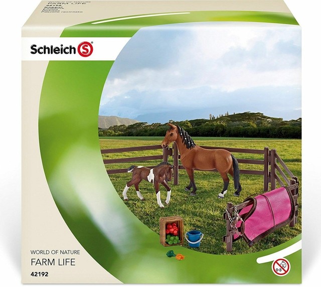schleich paddock set