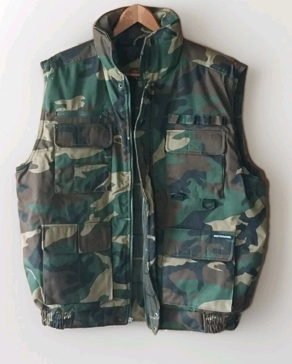 Renegade Mens Large Camo Puffer Vest Fleece Lined Utility Hunting Woodland
Opens in a new window or