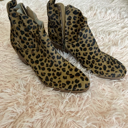 Stivaletto Ugg Kingsburg donna taglia 7 5 leopardo polpaccio peli tacco a blocco punta mandorla