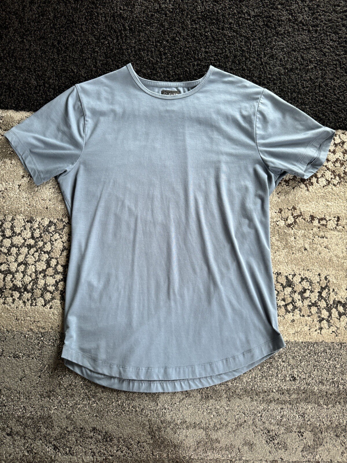 Cuts Clothing Men's Crew Neck Fit 4-Way Stretch Tee T-Shirt L Large - Blue