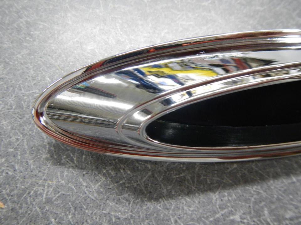 Buick LeSabre Invicta 1961 ojo de buey guardabarros delantero agujeros de buey juego completo 61 NUEVO Foto 3 de 4