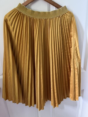 ASOS outrageous fortune skirt Pleated Elastic Waist Gold Color Size 2 | eBay