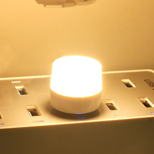 Sensore di movimento magnetico PIR luce LED USB striscia ricaricabile armadio lampada notturna - Foto 15 di 15