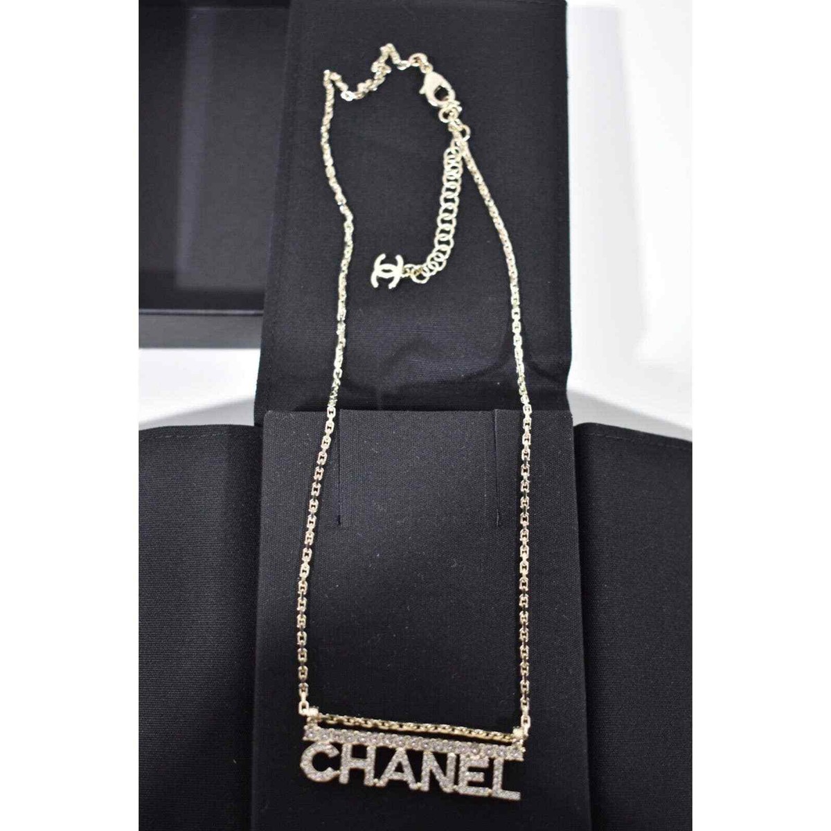 Chanel 22S Gold Crystal Bar Chain Link Name Plate CC Logo  display picture 1