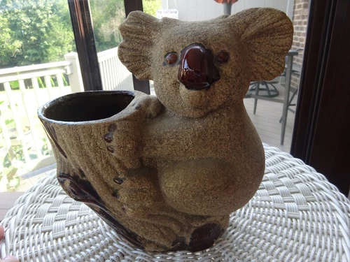 Vtg Royal Haeger Pottery Large Koala Bear Planter Pot Bennington Glaze 9.5”