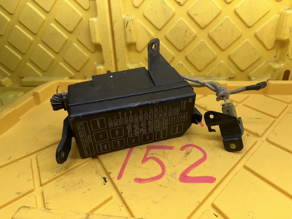 Caja de fusibles principal Toyota 4Runner 3.4 2001-2004/relé 7154-3245yb1 OEM Foto 2 de 4