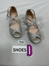 Girls Excellent Condition Link Strappy Peep Toe Dress Shoes 3 Silver Rhinestone