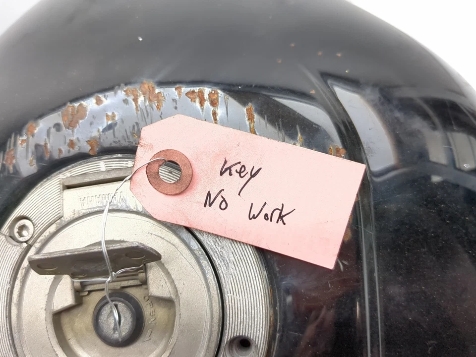 06-08 Yamaha YZF-R6S YZF R6 tanque de combustible de gasolina depósito de gasolina con tapa SIN LLAVE Foto 4 de 4