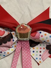 Handmade Girl Hair bow Cupcakes Birthday cake Grossgrain ribbon