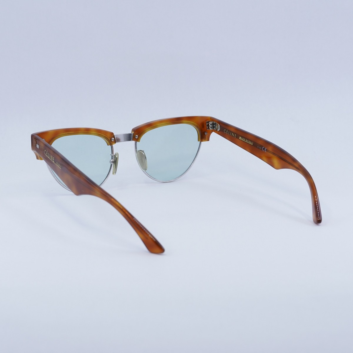 Celine CL40059U 18N Light Havana/Blue 51-18-145 Sunglasses  display picture 1