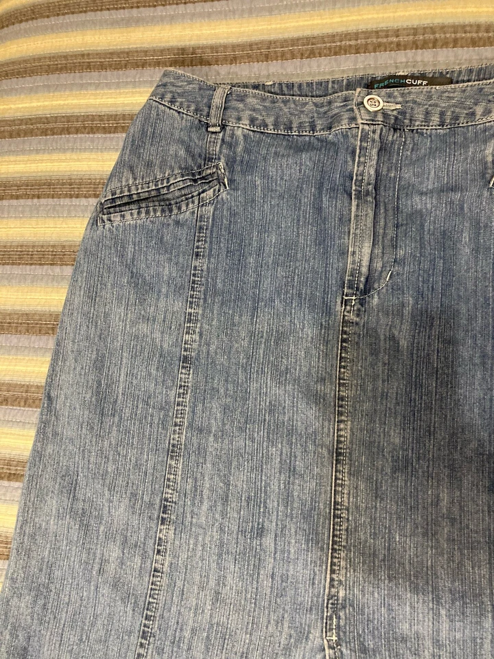 Saia Feminina French Cuff Tamanho 12, Azul, Jeans, Comprimento do Joelho, Bolsos, Muito Boa - Imagem 3 de 4