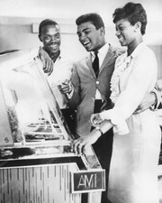 AMI Jukebox Cassius Clay Muhammad Ali &  Friends 8 by 10 Reprint Photograph