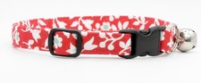 NEW HANDMADE BREAKAWAY SAFETY CAT COLLAR  Red / White Flowers / Cotton