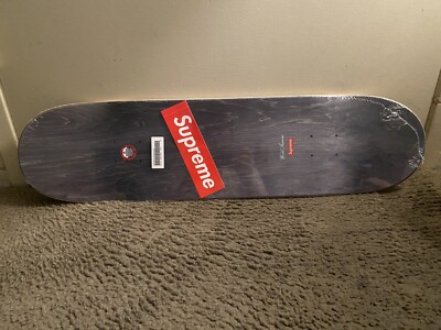 スケートボード supreme kaws chalk logo skateboard box Supreme KAWS Chalk Logo Skateboard (SS21) - $52