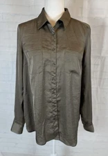 Gap Woman’s M Button Down Khaki Dark Olive Green Blouse Top Classic Y2K Pockets