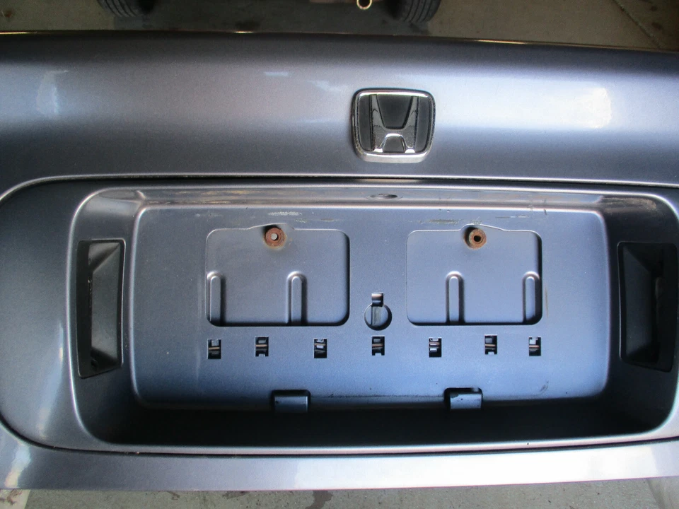 1995 Honda Civic 2-Door Coupe Trunk Lid (Horizon Gray Metalic-RP21M-5)(FLAWS) Foto 3 de 4