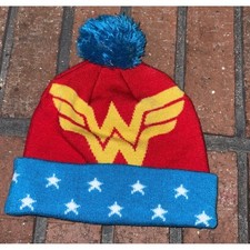 DC Comics Wonder Kids Beanie Red Blue Star Knit Pom Hat One Size Justice League