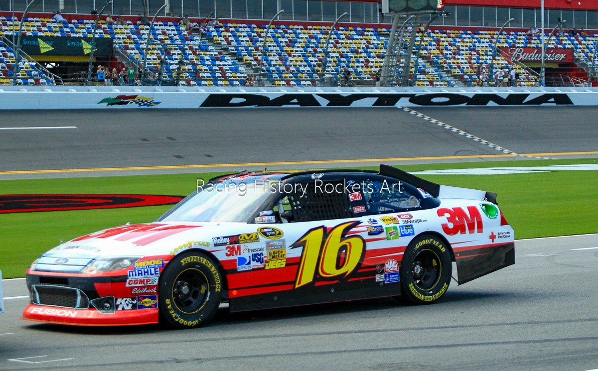 2012 July Daytona 400 Greg Biffle Pit Road #16 Roush Fenway NASCAR Racing Ford