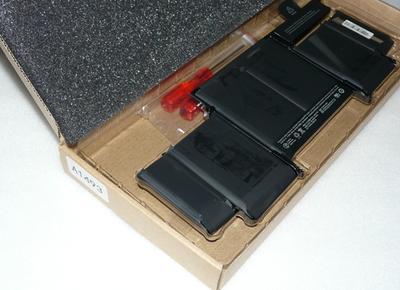 New Genuine Original Apple Macbook Pro 13 Retina A1502 2013-2014