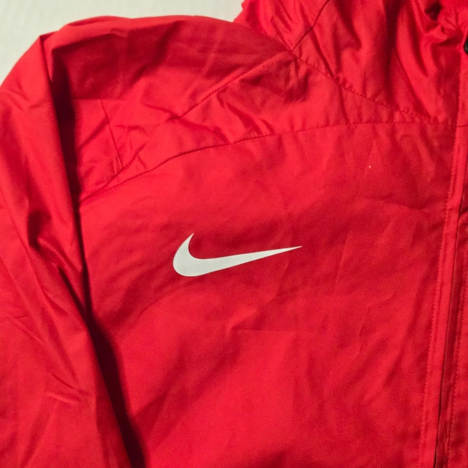 Nike Men's Full Zip Hooded Jacket Size L Red AWF Croatia National Football Team - Image 4 of 4