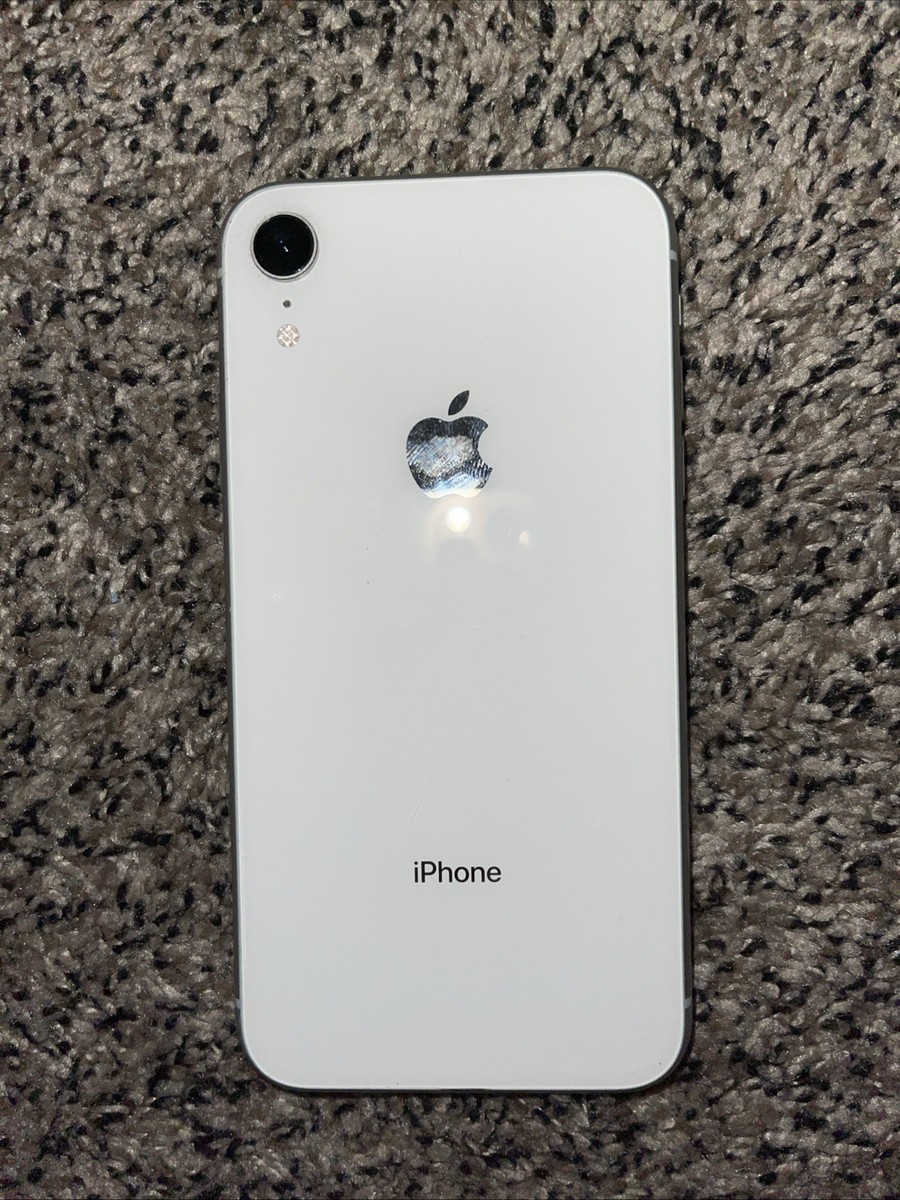 iPhoneXR ホワイト 64GB 本体 APPLE 〔中古〕iPhoneXR 64GB ホワイト MT032J／A docomo（中古1
