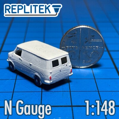 N Gauge Bedford CF Mk1 Van White