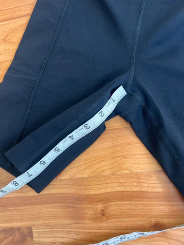NWT Smartwool Merino Pull On Sport Training Shorts Womens S Black Hiking - Picture 8 of 9