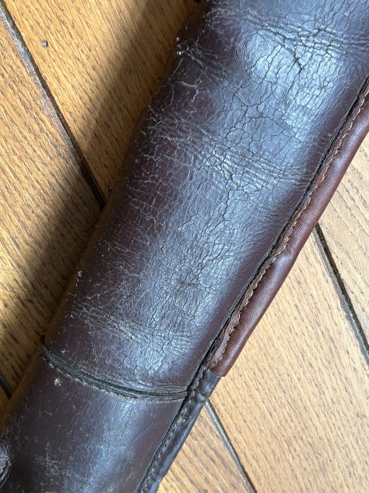 Fine & Vintage Leather Shotgun Slip Cartridge Case 49" Gun Bag Eley