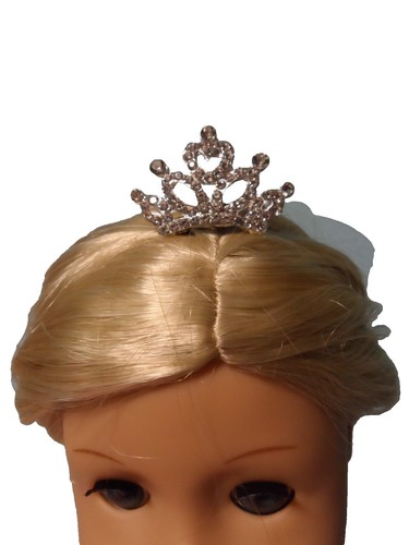 VIP Mädchen Hair Makeover Puppe Evelyn – Mit Langen Bunten Haaren & 5 Styling-Accessoires, 25 Cm