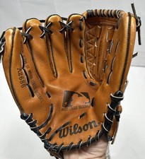 Wilson A2686 Dual Hinge, Grip Tite Pocket, 11.5" Leather Baseball Glove - LHT
