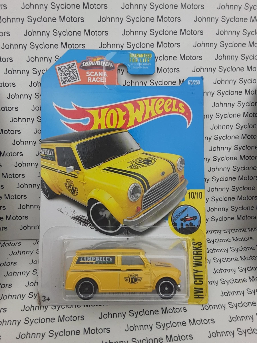 Hot Wheels 1/64 Austin Mini Van #27/250 - Édition 2014, Carte Bleue
