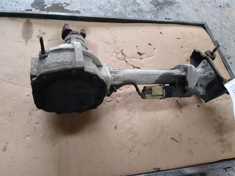 2004-2012 GMC Canyon Front Differential Carrier 3.73 Ratio Assembly OEM - Image 2 of 3